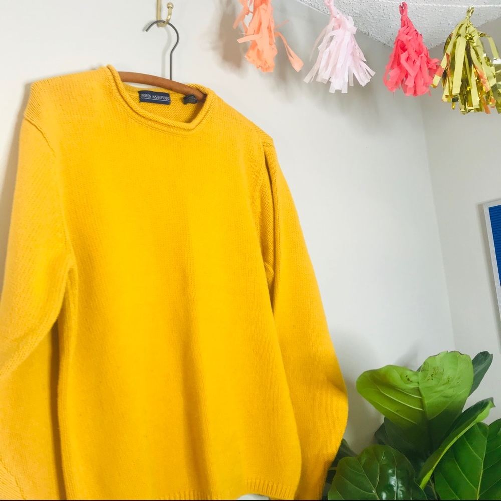 VTG Retro 90’s Mustard Yellow Oversized Sweater - Picture 4 of 4